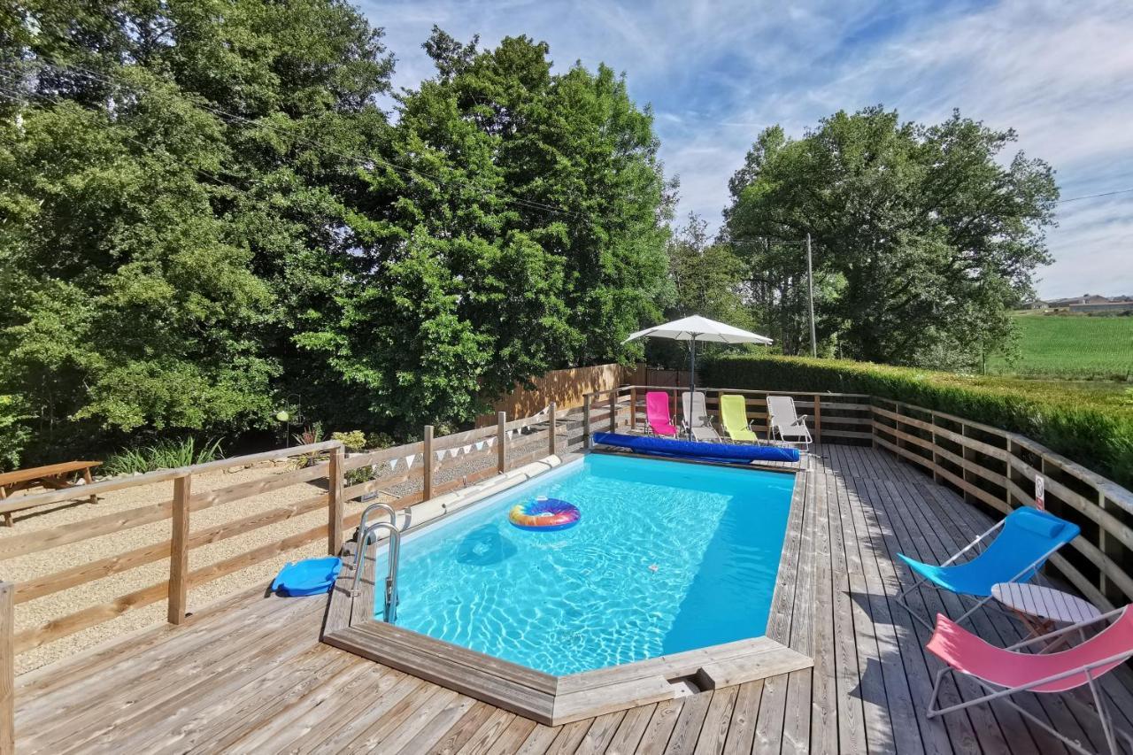 Gite Du Moulin Toucan Berneuil  Dış mekan fotoğraf