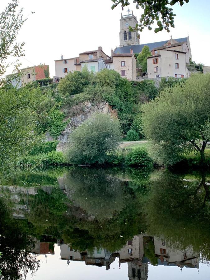 Gite Du Moulin Toucan Berneuil  Dış mekan fotoğraf